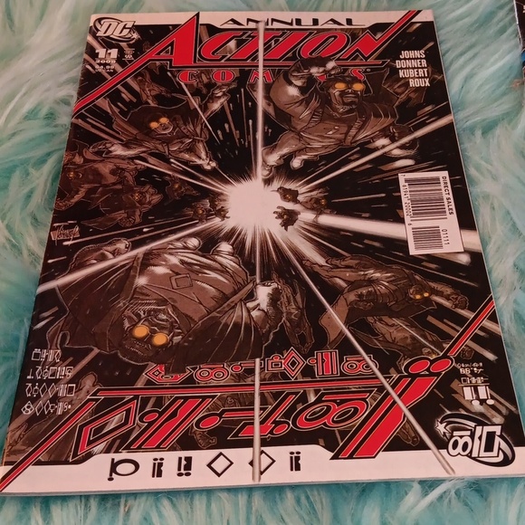 Action Comics DC comics  #11 and # 851 New - Picture 2 of 3